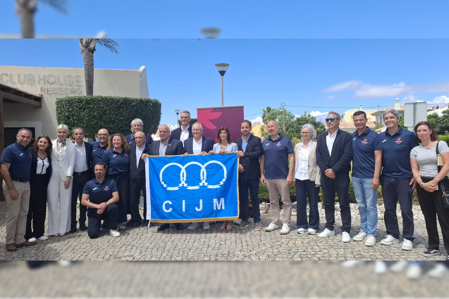 Comissão de Coordenação dos Jogos do Mediterrâneo de Praia Portimão Lagoa 2027 em visita técnica ao Algarve